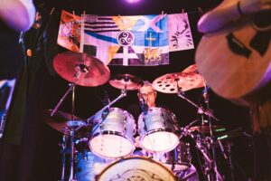 Rubén, baterista de la banda Guieldu.