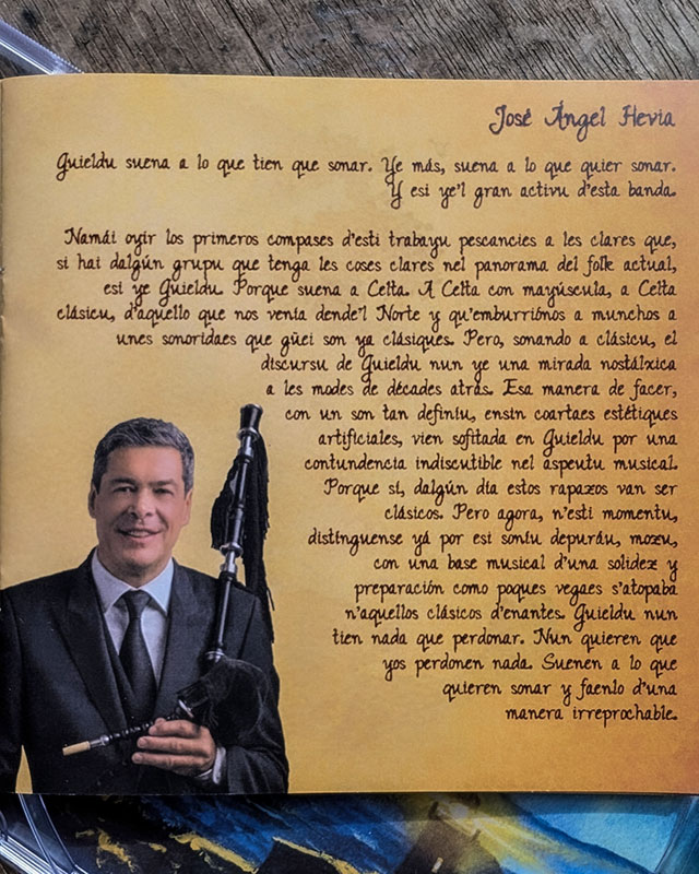 Página del libreto del disco 
